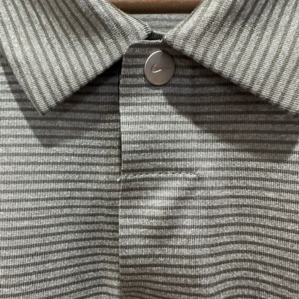 Nike Tiger Woods Collection Mens XL Golf Polo Shirt Gray Striped Snap Button guc